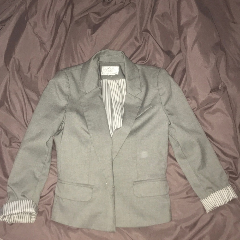 Gray Blazer W Stripes